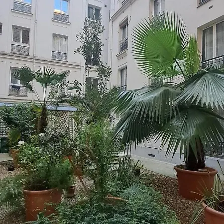 Studio Arc De Triomphe Champs Elysees Paris Exterior photo